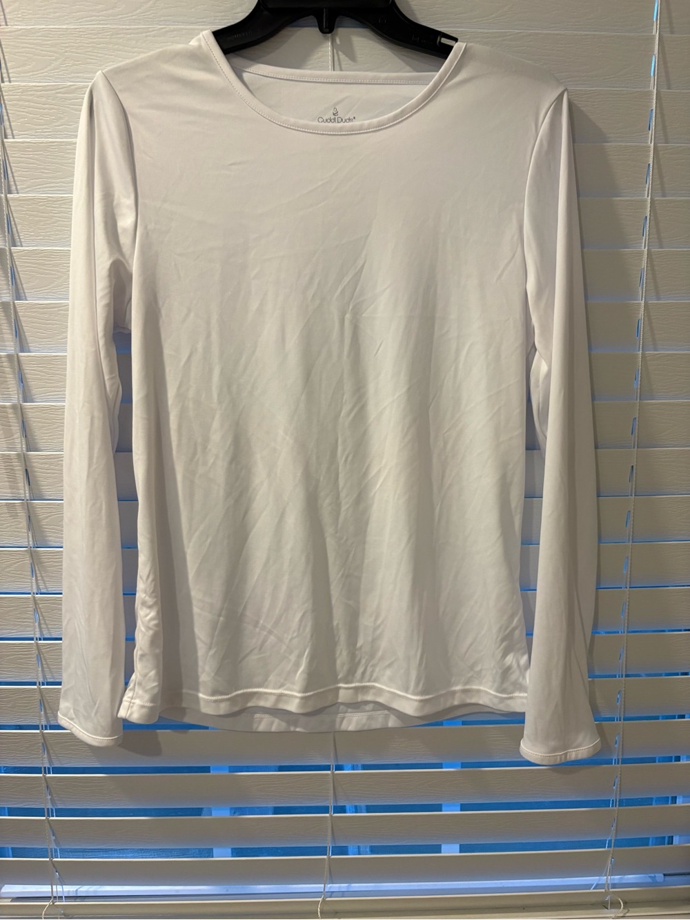 Cuddl Duds White Long-Sleeve Crewneck Tee